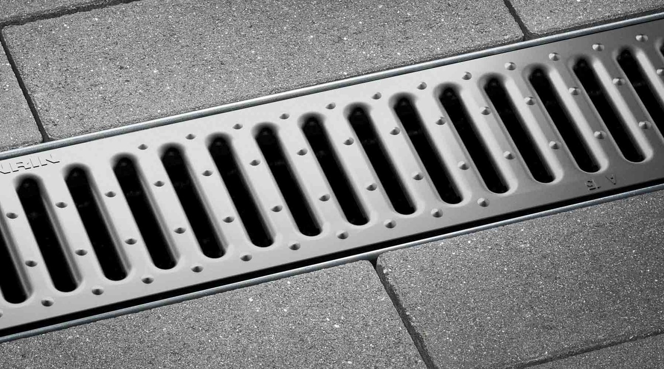 Image Slotted grating Image Slotted grating